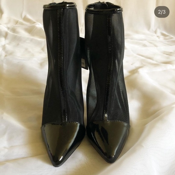 Mesh booties (NWT) - Picture 2 of 3